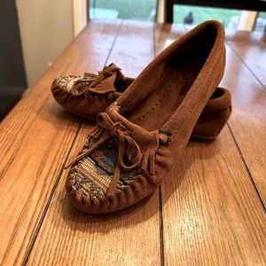 Size 8 Moccasins